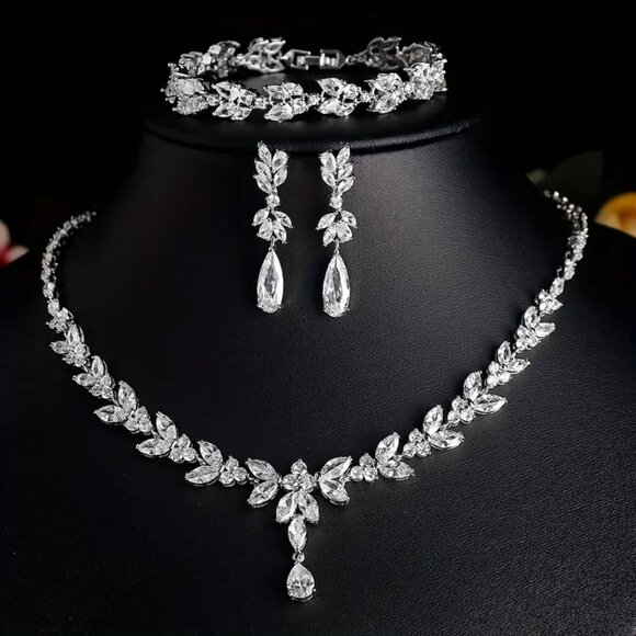 Silver Crystal Rhinestone Necklace Earrings Bracelet Set Bridal Jewelry, 3 PCS - Picture 1 of 5